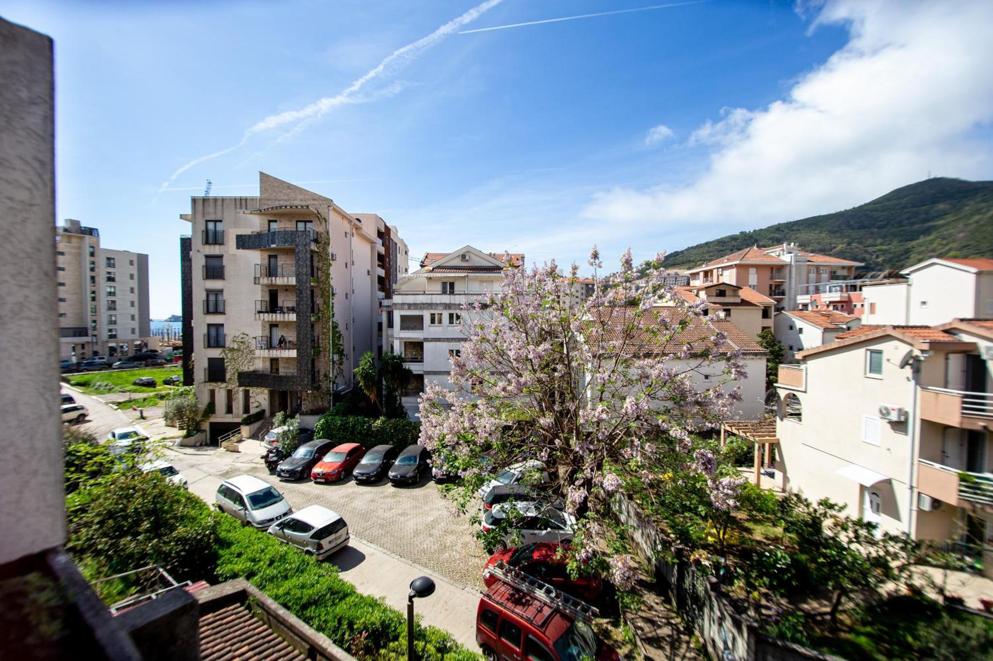 Ferienwohnung Fairytale 1 And 2 Budva Exterior foto