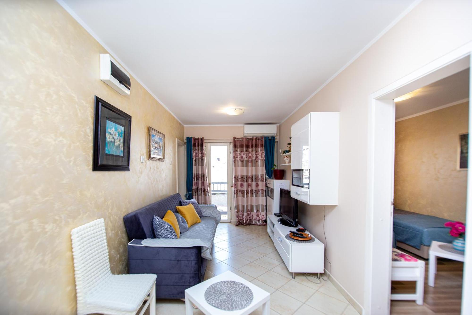 Ferienwohnung Fairytale 1 And 2 Budva Exterior foto