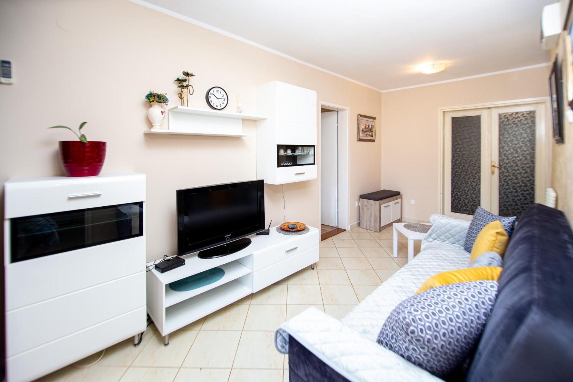 Ferienwohnung Fairytale 1 And 2 Budva Exterior foto